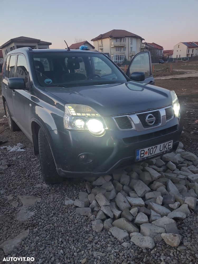 Nissan X-Trail 2.0 dCi 4x4 DPF XE - 4