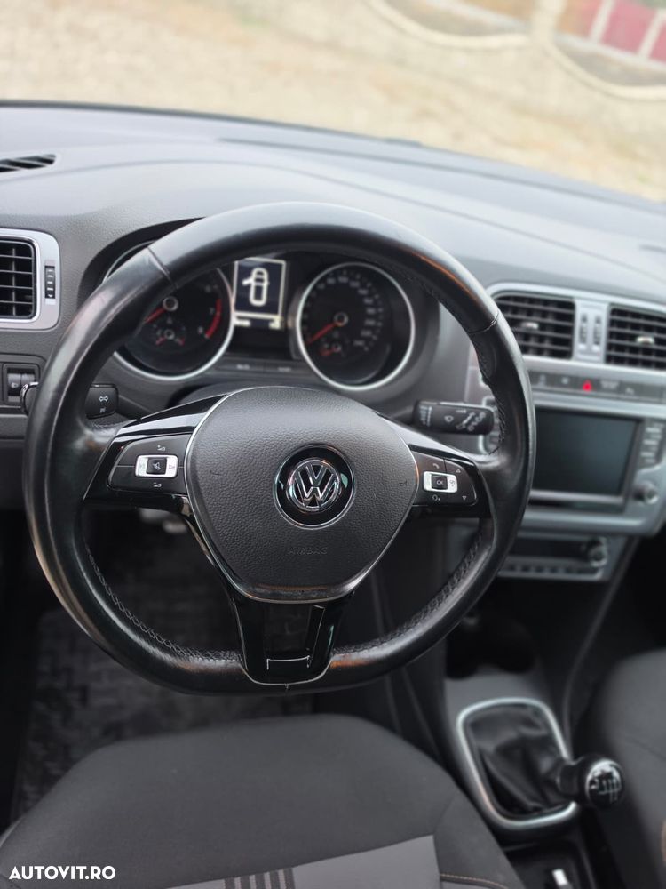 Volkswagen Polo 1.2 TSI Blue Motion Technology Allstar - 20