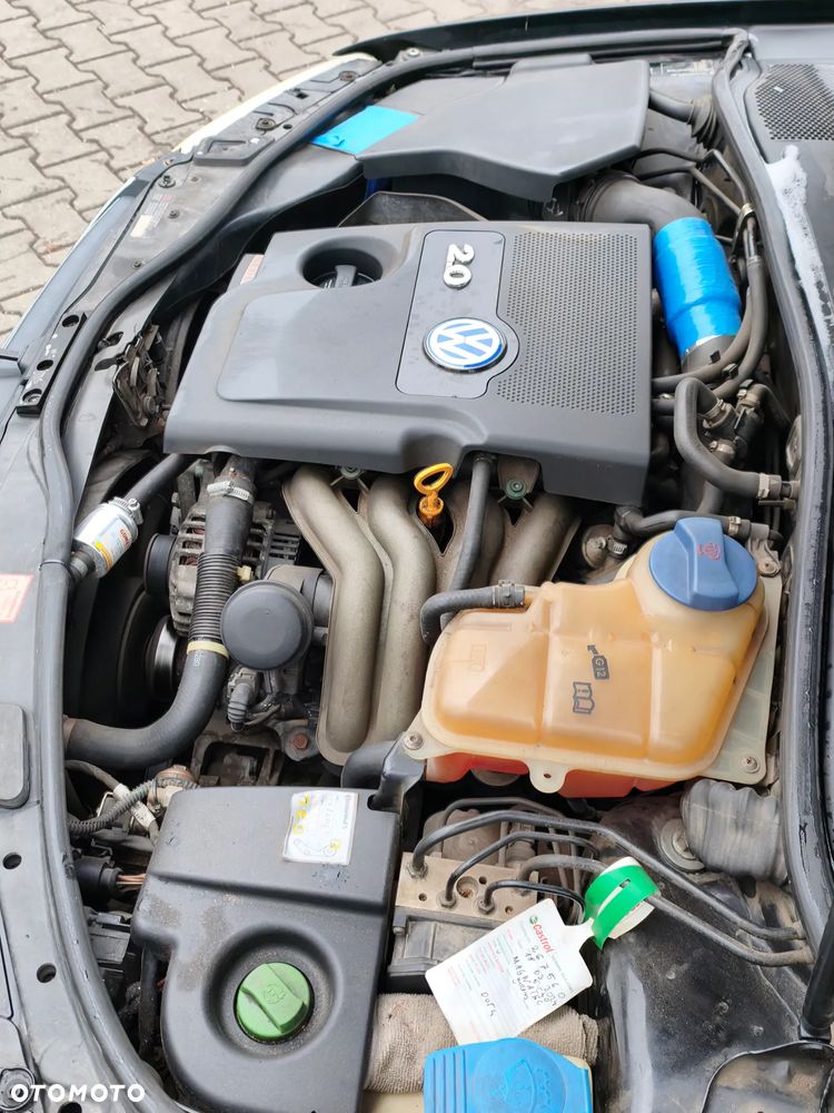 Volkswagen Passat Variant 1.8 5V Turbo - 28