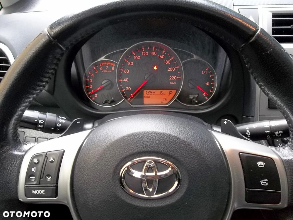 Toyota Verso S 1.33 VVT-i Multidrive Comfort - 13