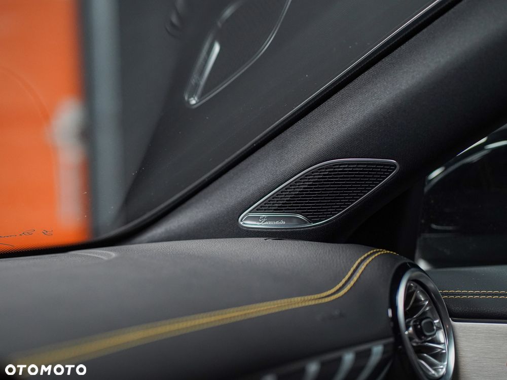 Mercedes-Benz CLA AMG 45 S 4-Matic+ 8G-DCT - 40