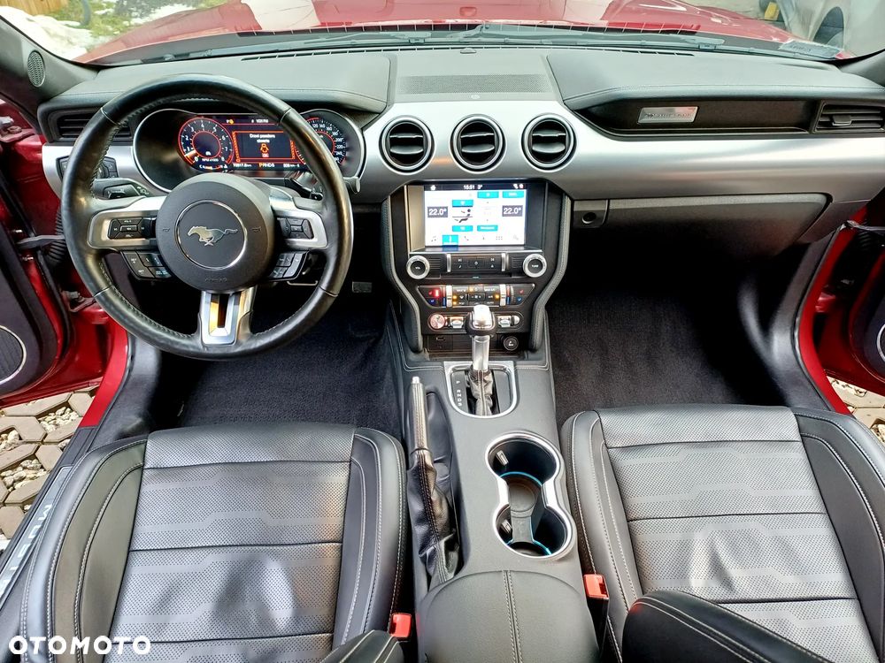 Ford Mustang 5.0 V8 GT - 28