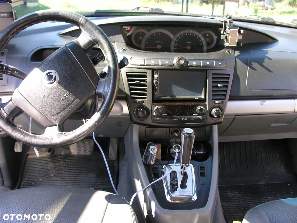 SsangYong/KGM Rodius 270 Xdi Elite - 14