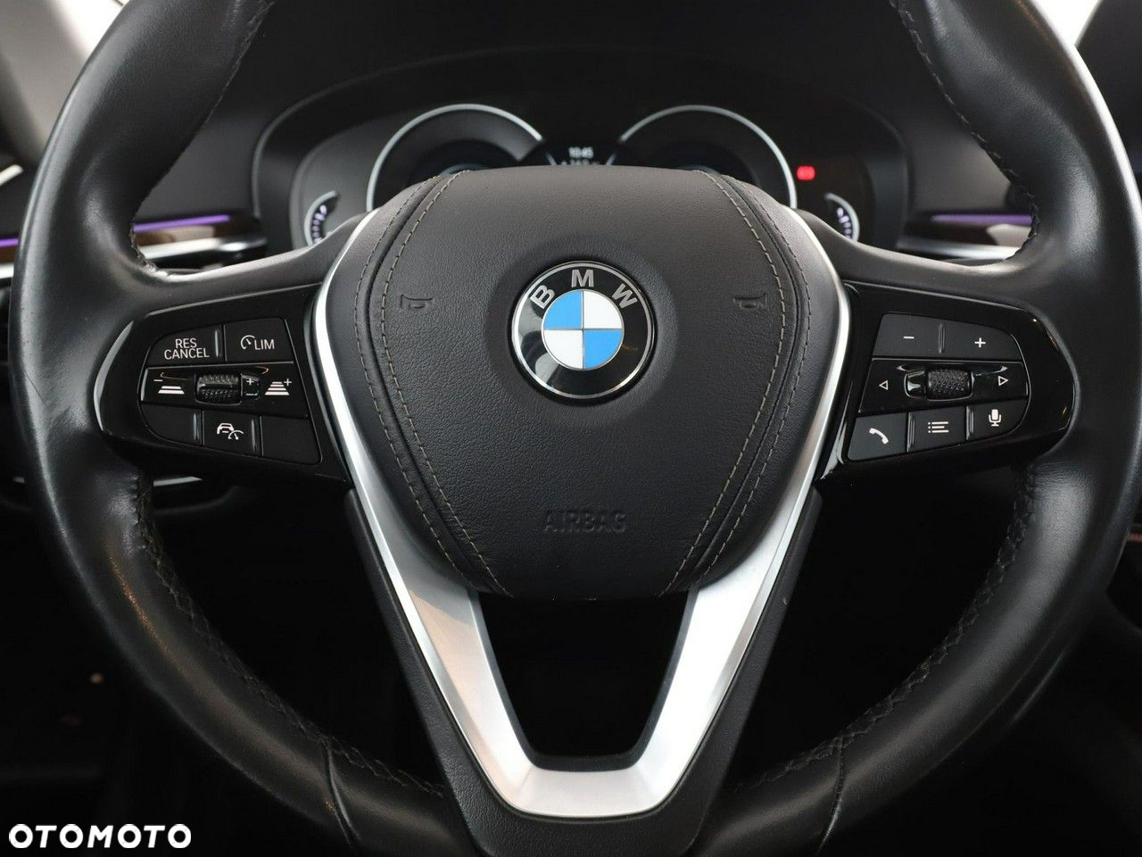 BMW Seria 5 530e xDrive Luxury Line - 21