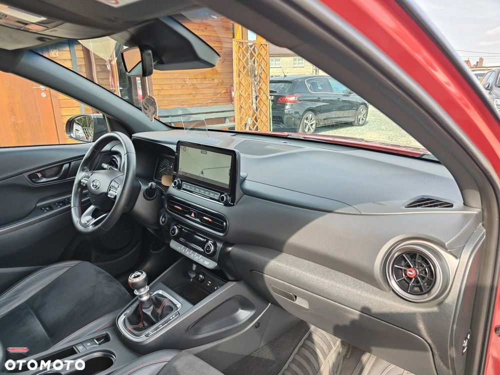Hyundai Kona - 21