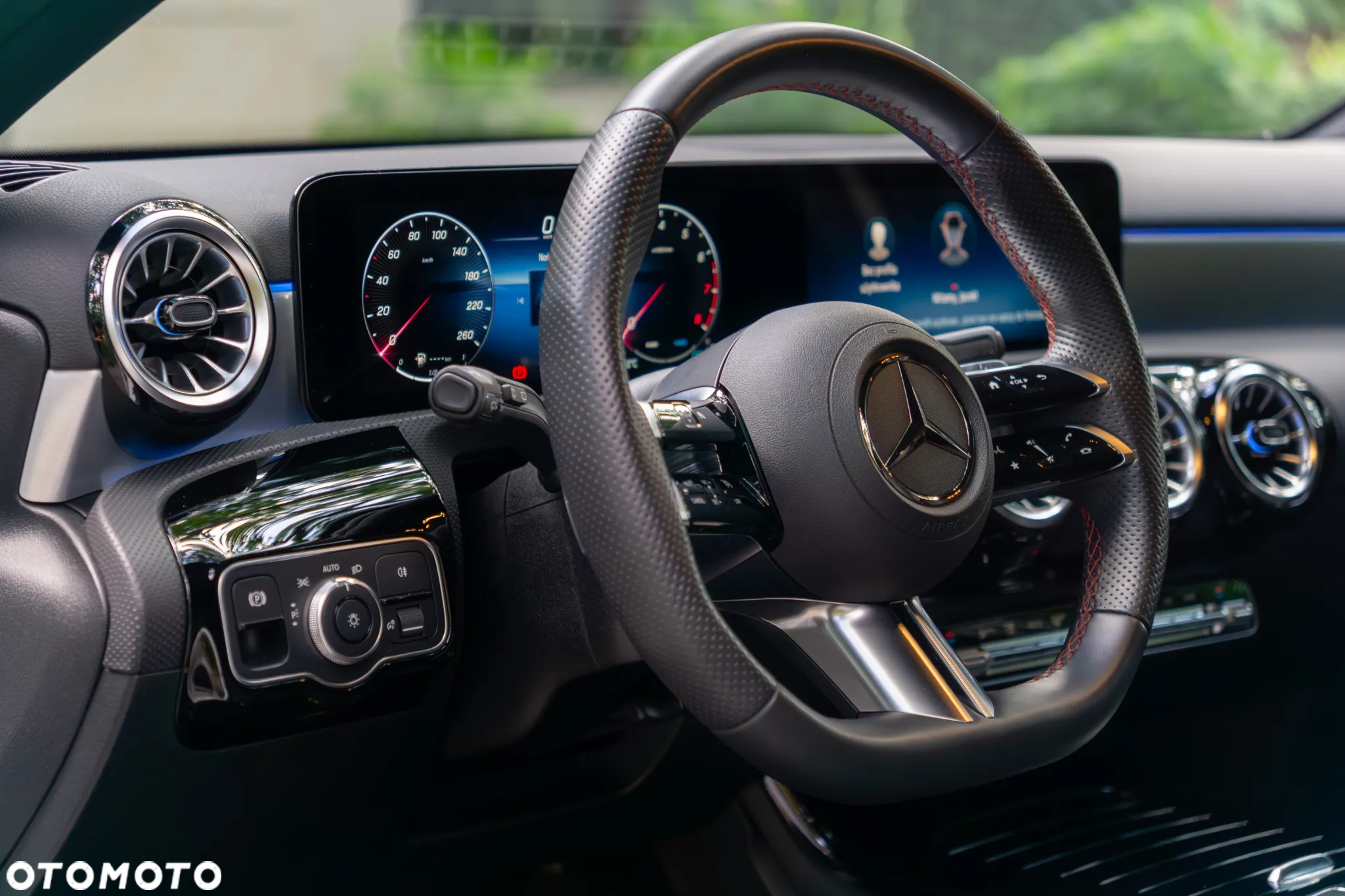 Mercedes-Benz Klasa A 200 AMG Line 7G-DCT - 15