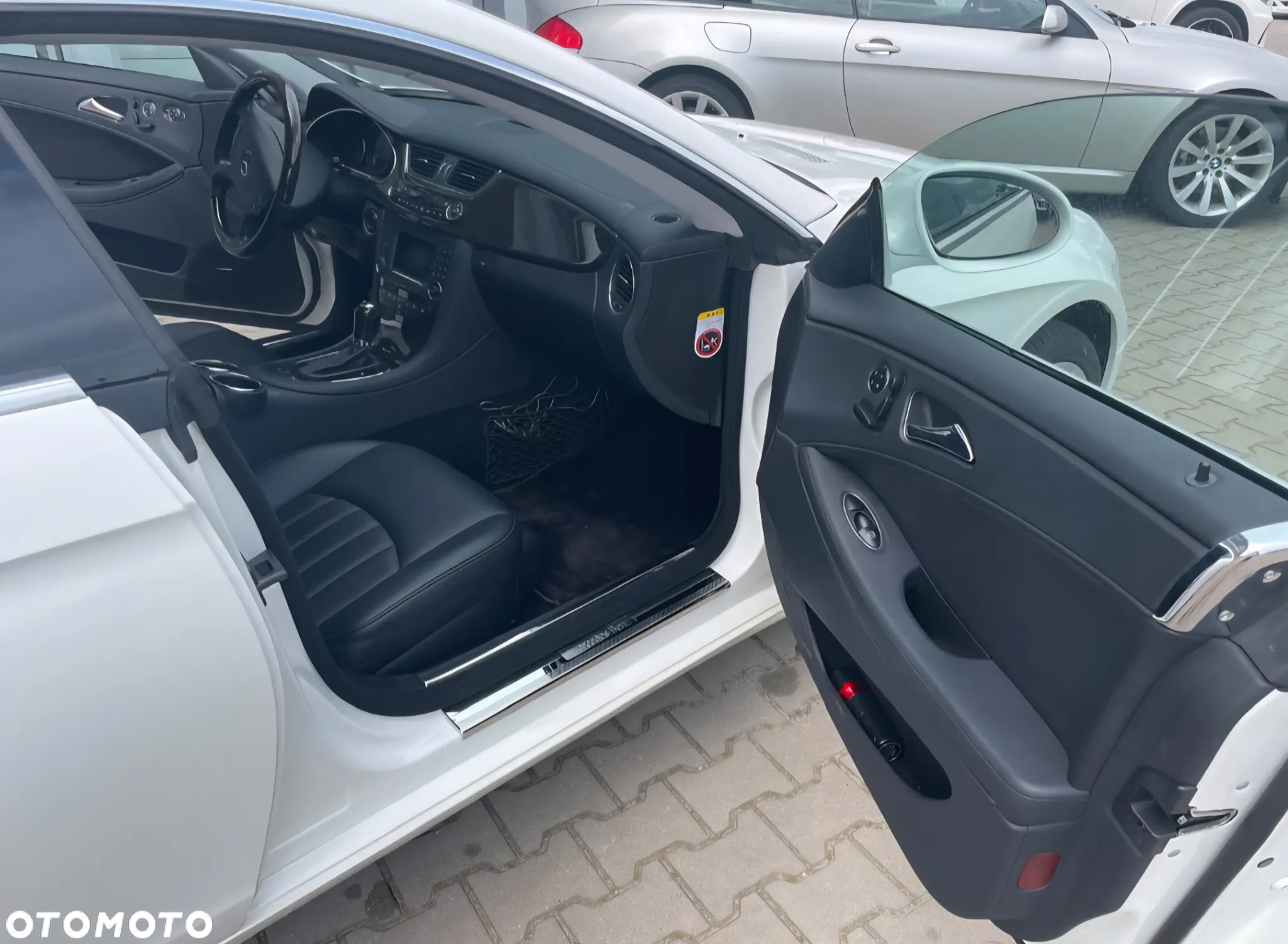 Mercedes-Benz CLS 500 - 21