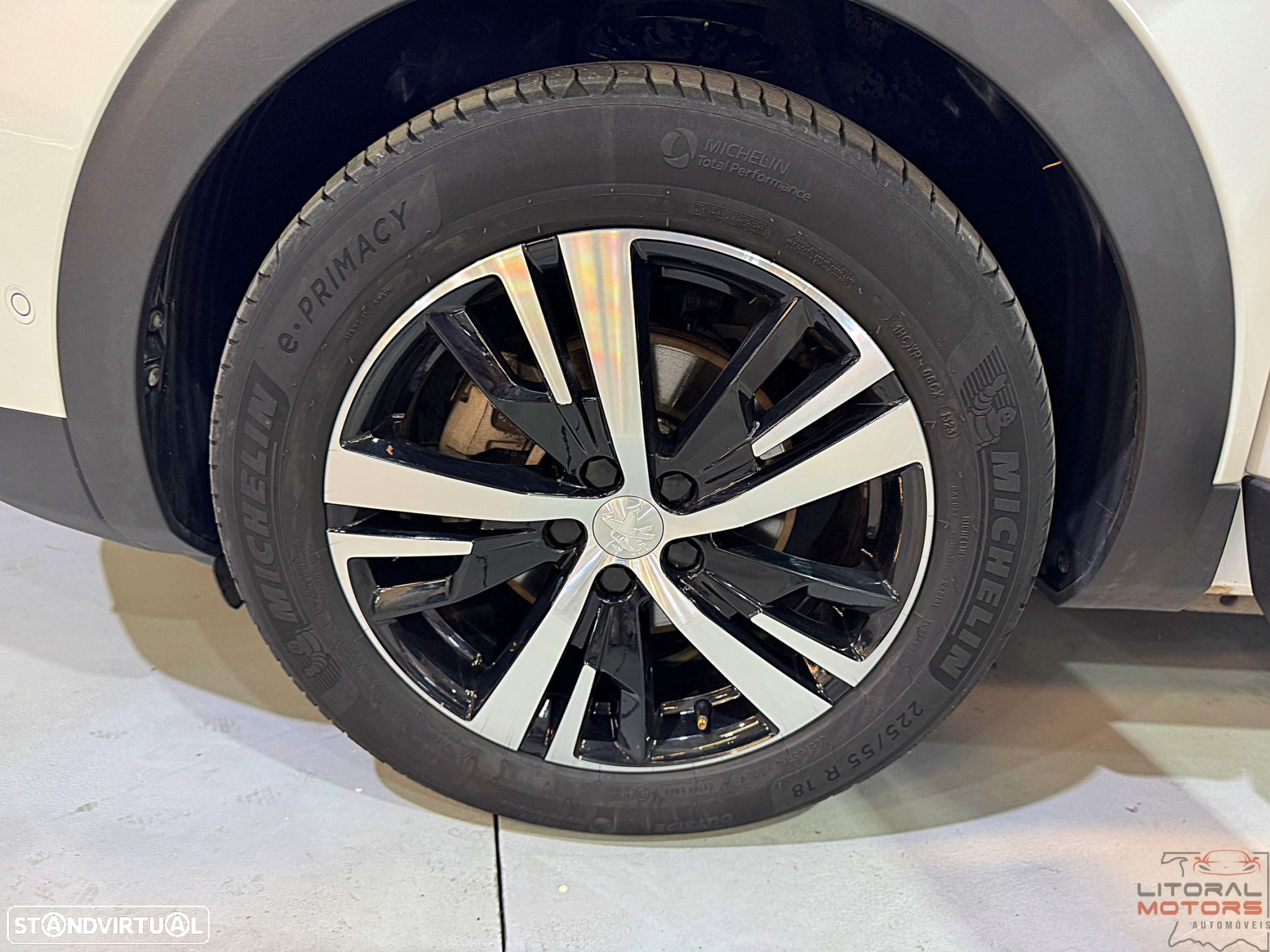 Peugeot 5008 1.2 PureTech GT Pack EAT8 - 12