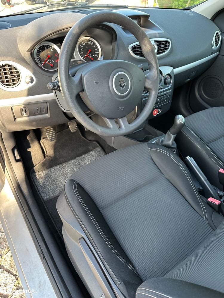 Renault Clio Break 1.5 dCi 90 FAP Dynamique - 6