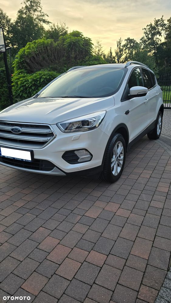 Ford Kuga 1.5 EcoBoost FWD Titanium ASS MMT6 - 3