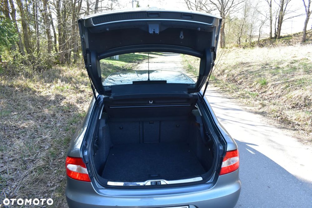 Skoda Superb 3.6 V6 4x4 DSG Elegance - 24