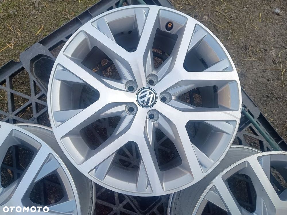 Alufelgi VW 17" 5x100 Skoda, Seat - 5