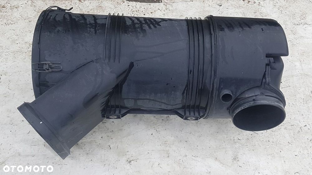 OBUDOWA FILTRA POWIETRZA MAN TGX TGS EURO 6 lift 81084006108 - 2