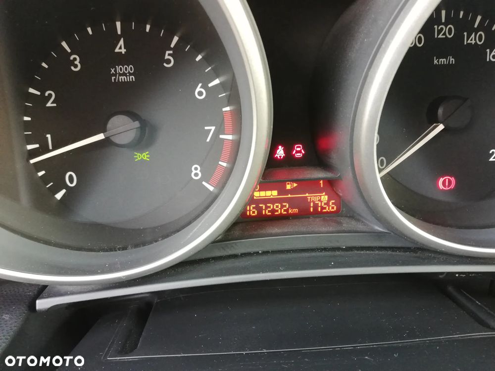 Mazda 5 - 21