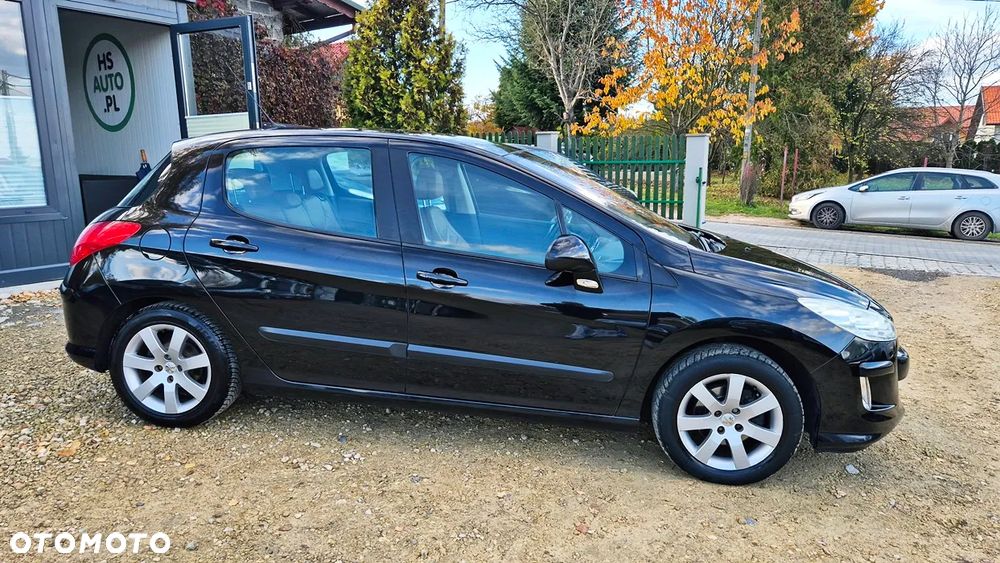 Peugeot 308 1.6 Premium Plus - 9