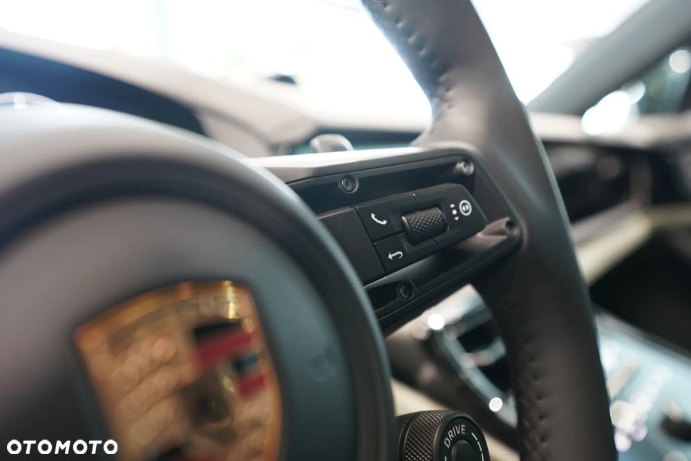 Porsche Panamera GTS - 15