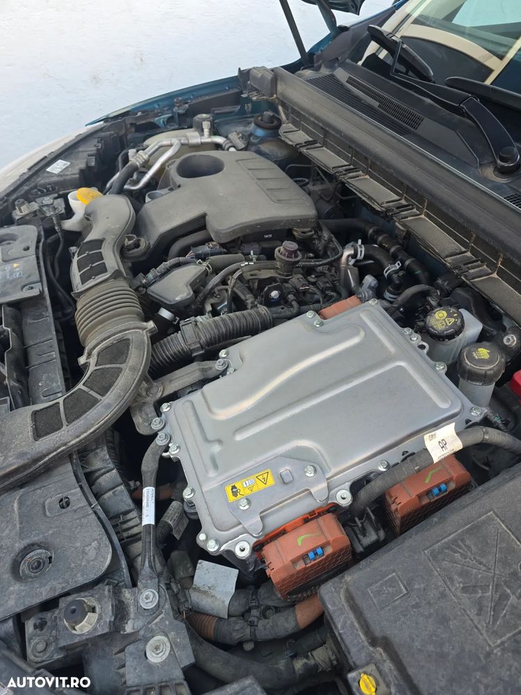 Renault Arkana E-TECH 145 Techno - 24