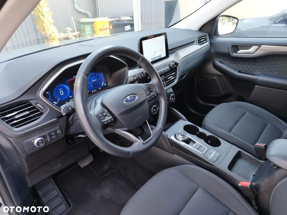 Ford Kuga 2.0 EcoBlue 4x4 TITANIUM - 25