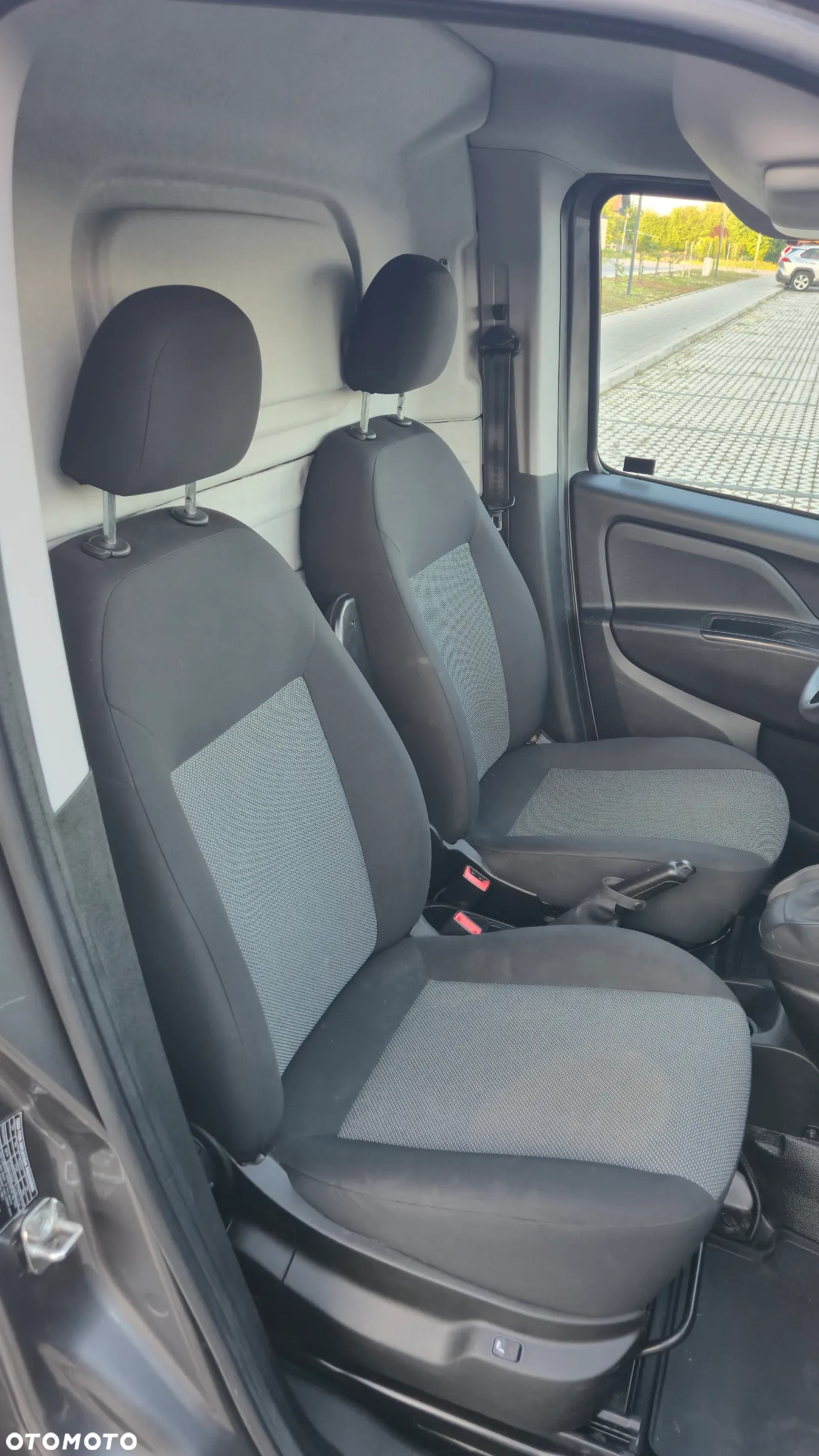 Fiat DOBLO - 13