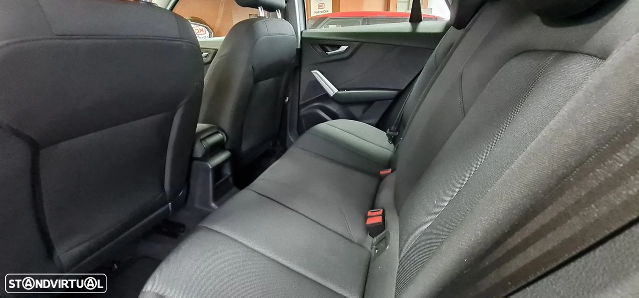 Audi Q2 1.6 TDI Design - 31