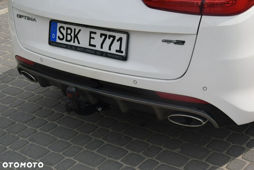 Kia Optima - 14