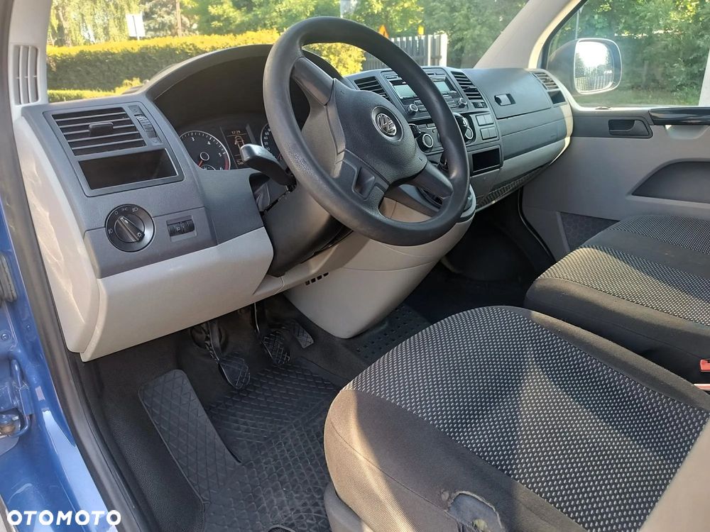 Volkswagen T5 MIXT 2.0 TDI - 10