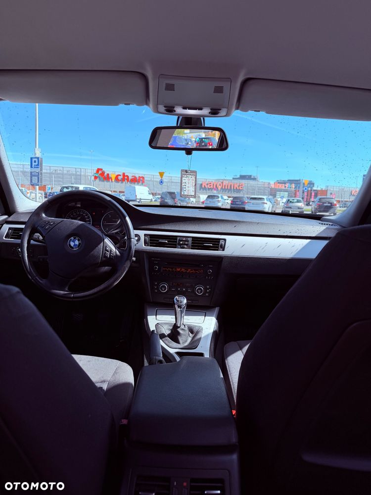 BMW Seria 3 - 10