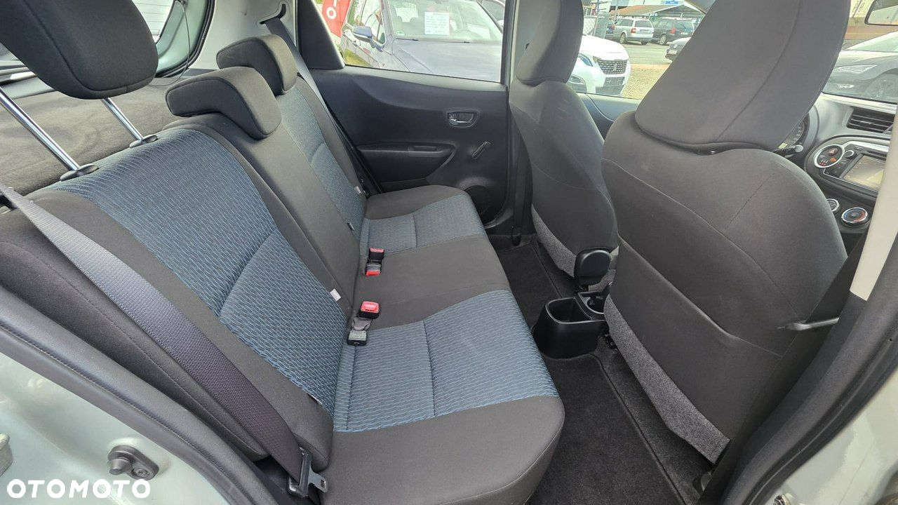 Toyota Yaris - 21