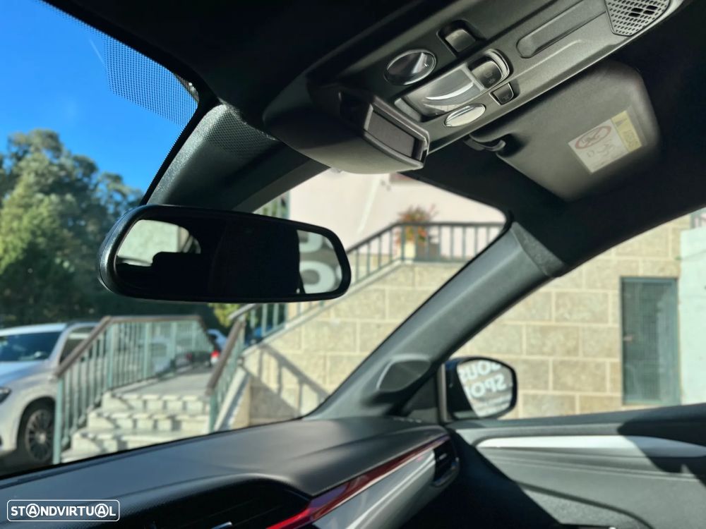 Opel Corsa 1.2 T GS Line - 19