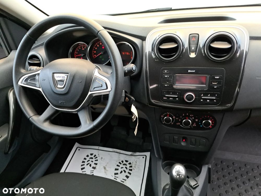 Dacia Sandero 1.0 SCe Laureate - 13