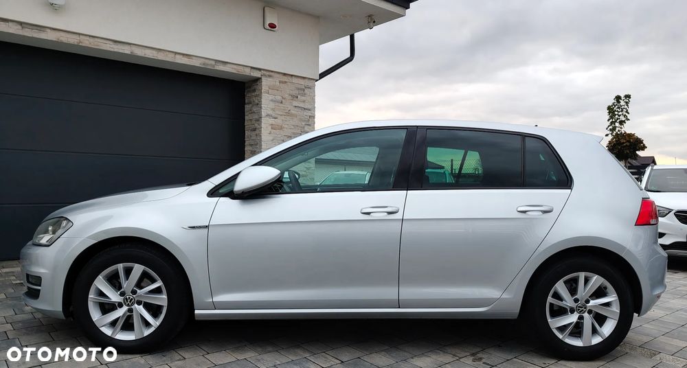 Volkswagen Golf 1.6 TDI BlueMotion Technology DSG Lounge - 4