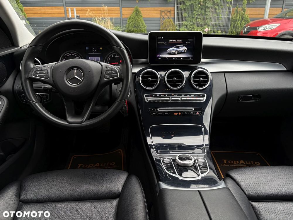 Mercedes-Benz Klasa C 200 9G-TRONIC - 35