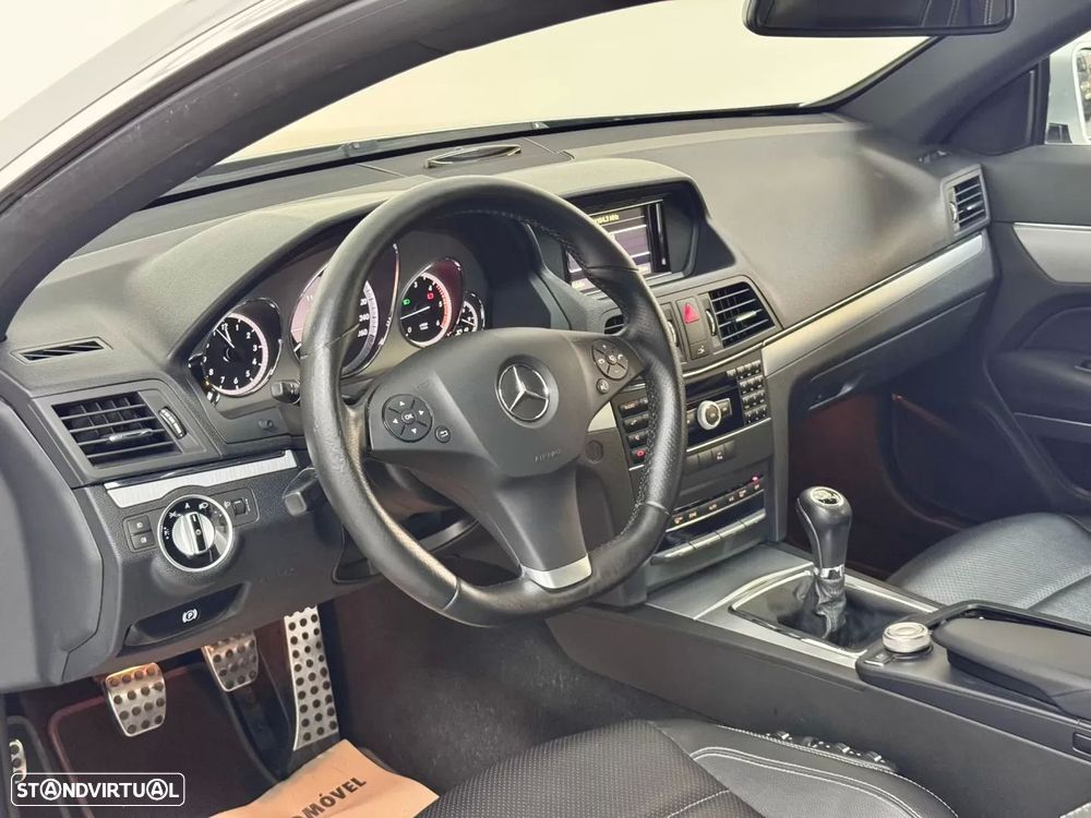 Mercedes-Benz E 220 CDi BlueEfficiency - 23