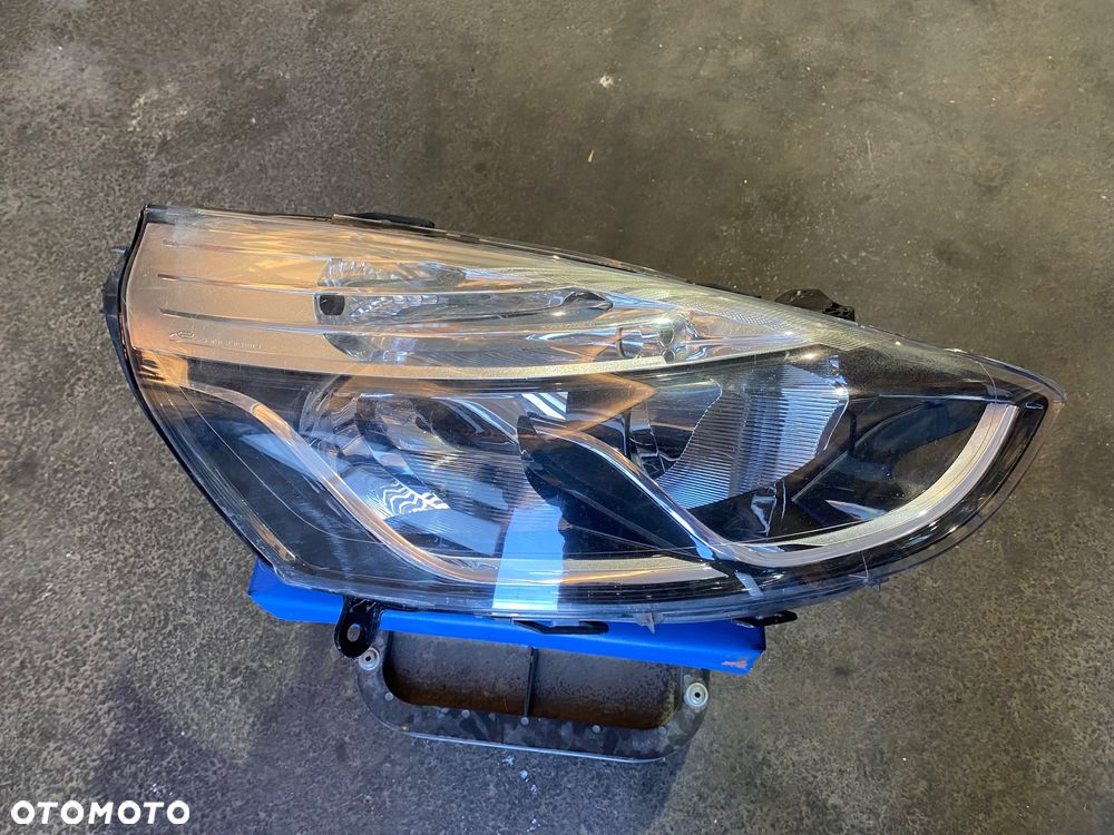 RENAULT CLIO 4 IV LAMPA PRZEDNIA PRAWA REFLEKTOR PRAWY PRZÓD EUROPA 260102796R Wwa - 2
