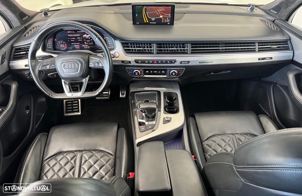 Audi SQ7 4.0 TDI V8 quattro Tiptronic 7L - 25
