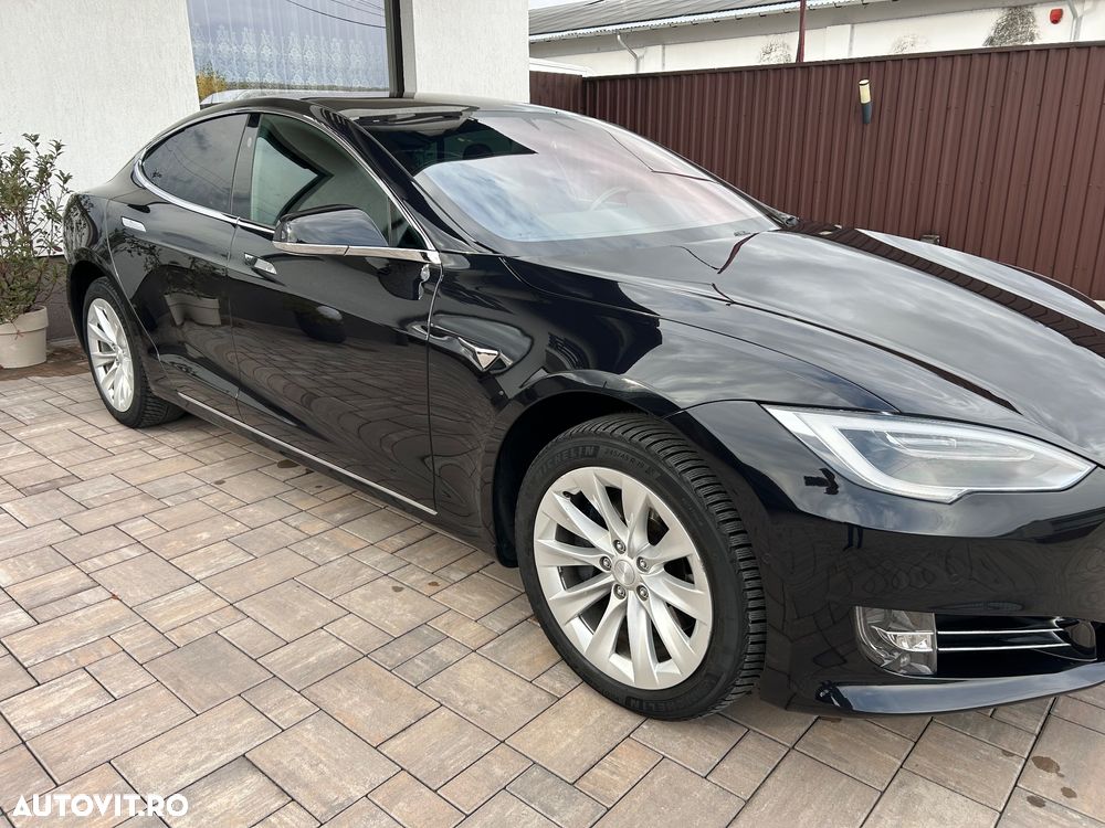 Tesla Model S 85D Allradantrieb Performance - 21