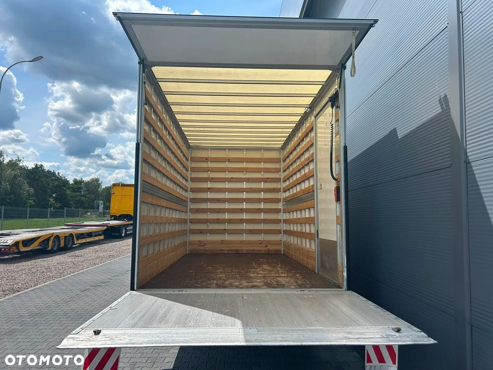 Iveco Daily 35C18 3.0 HPI Kontener 9 palet + winda 1000kg + drzwi boczne **KLIMA**Serwis**Sprowadzony**2020R** - 9
