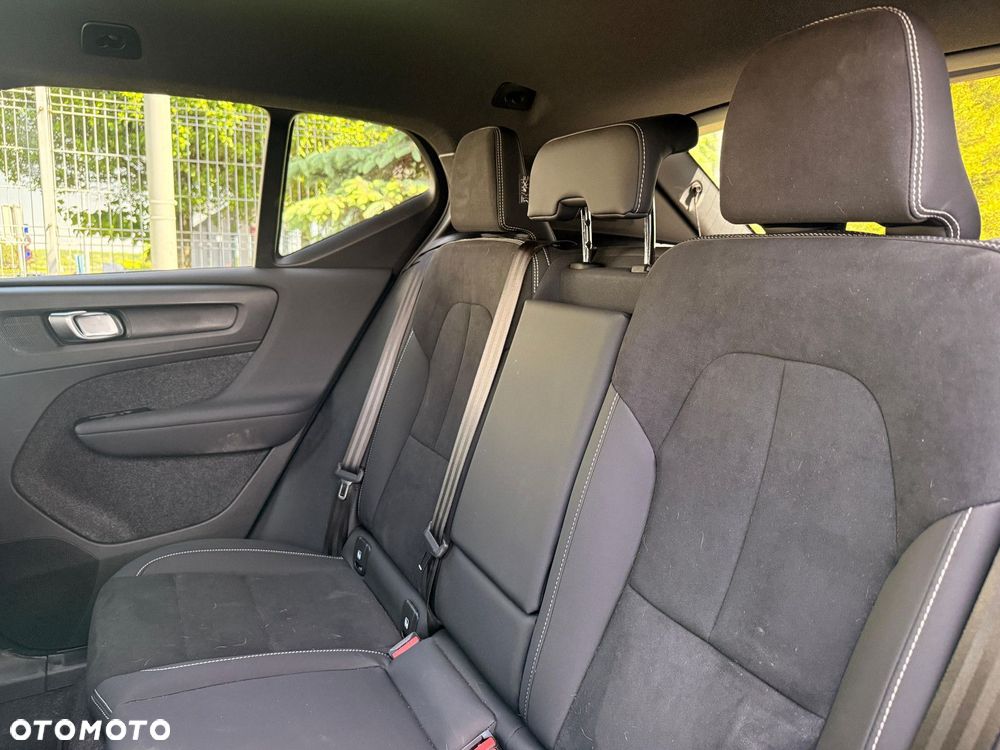 Volvo XC 40 - 9
