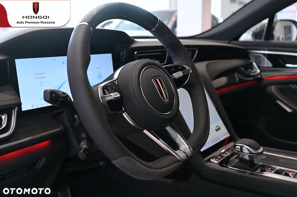 Hongqi H6 - 6