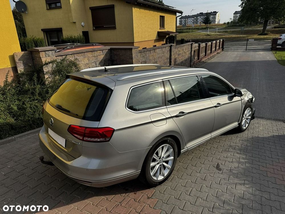 Volkswagen Passat - 4