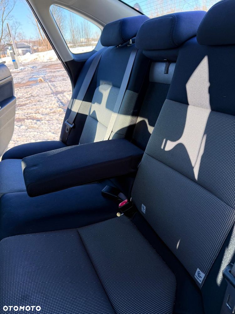 Subaru Legacy 2.0R Automatik Active - 9