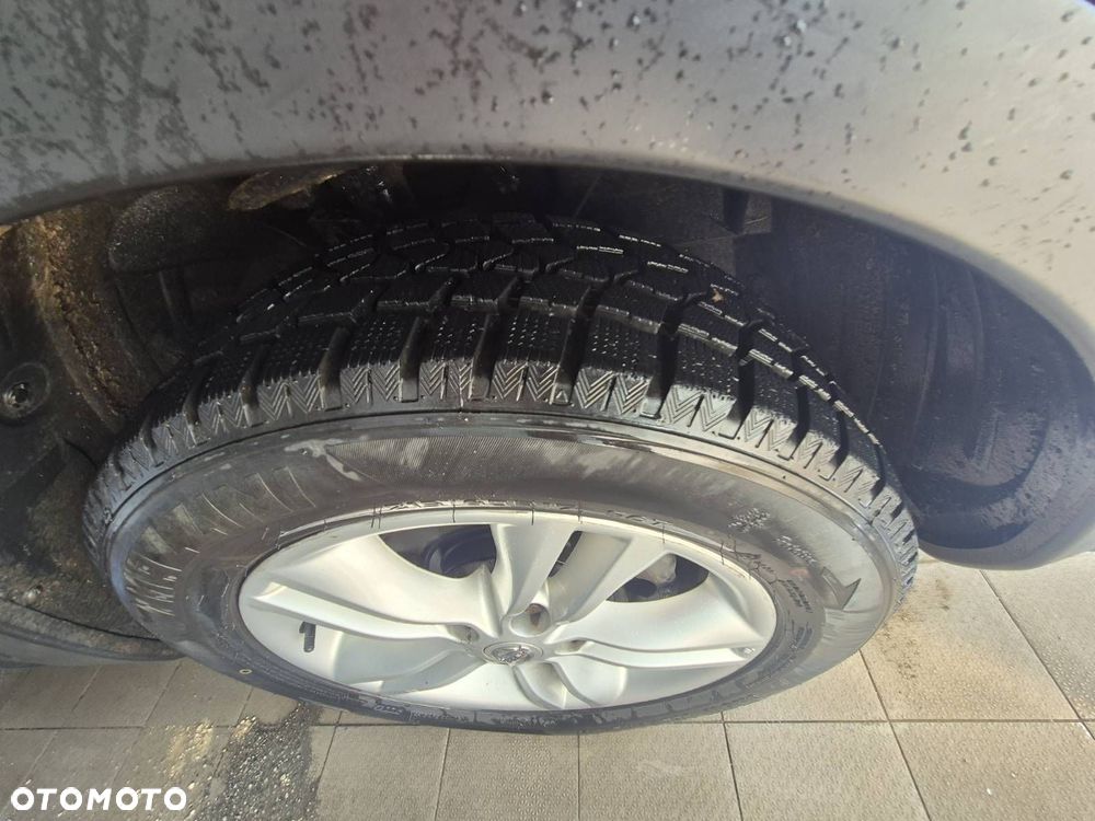 Nissan Qashqai 2.0 4x4 Tekna CVT - 19