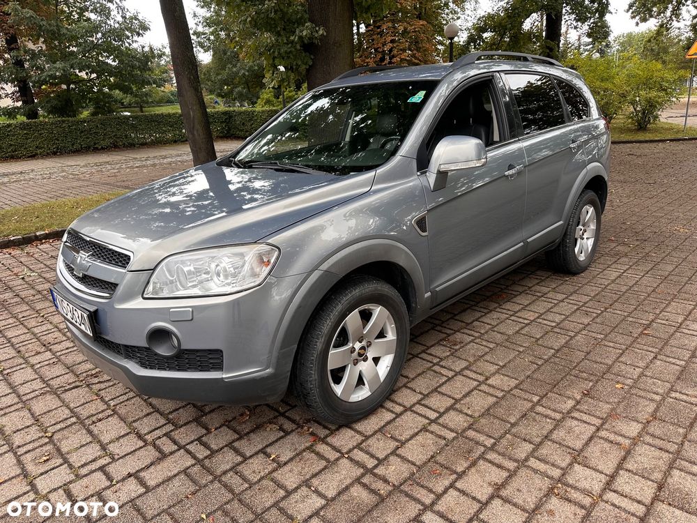 Chevrolet Captiva 2.0 4WD 7 Sitzer Automatik LT Exclusive - 1