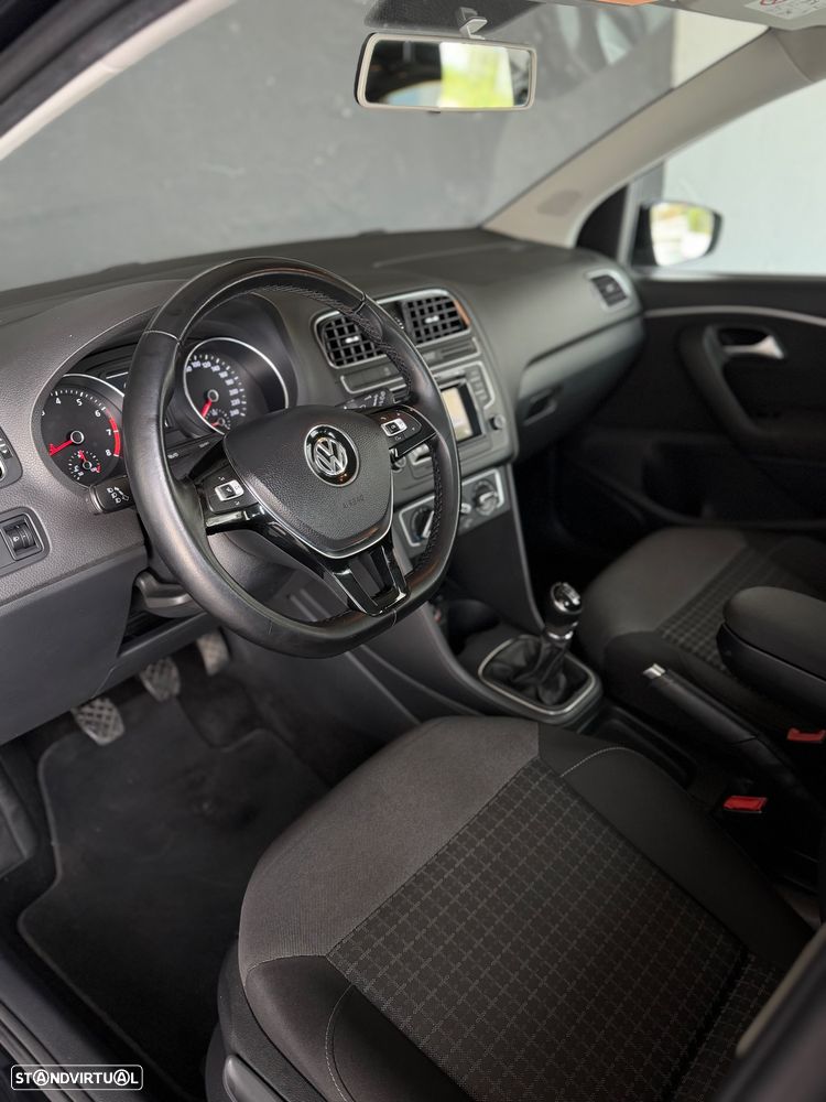 VW Polo 1.0 Confortline - 12