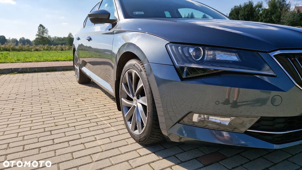 Skoda Superb 2.0 TDI Ambition DSG - 10