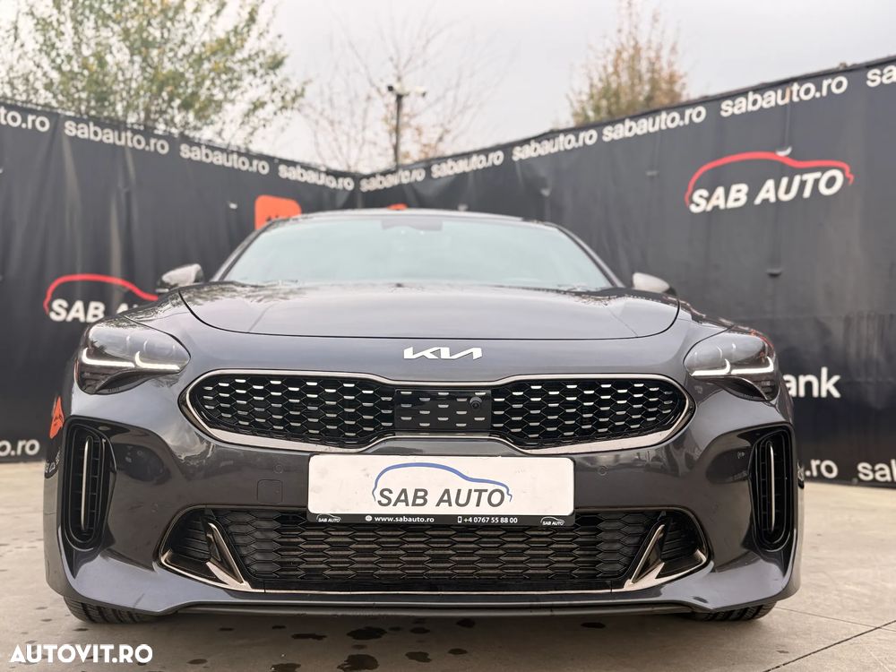 Kia Stinger 3.3 T-GDI 8AT AWD GT - 3