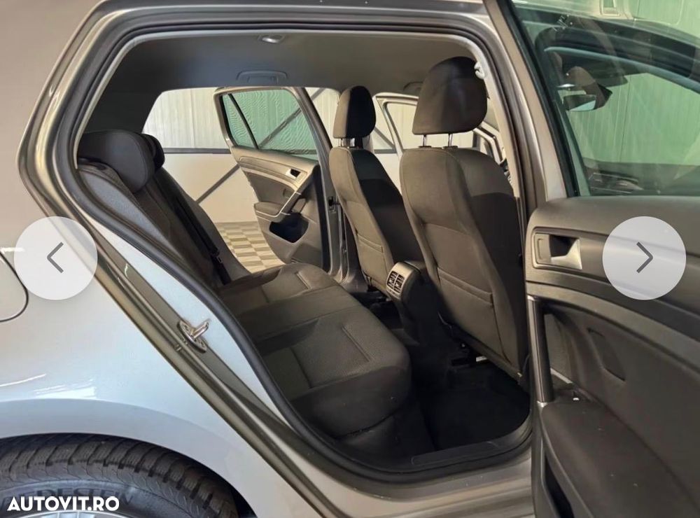 Volkswagen Golf - 13
