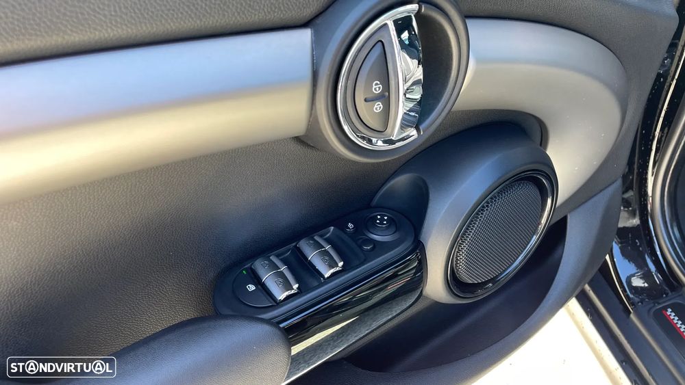 MINI 5 Portas One D - 24