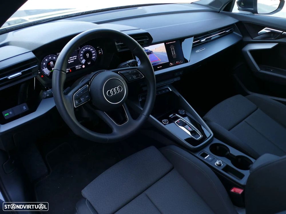 Audi A3 Sportback 30 TFSI Advanced S tronic - 24