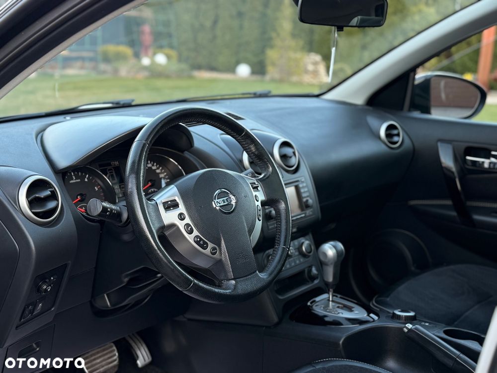 Nissan Qashqai 2.0 dCi 4 x 4 DPF tekna - 20